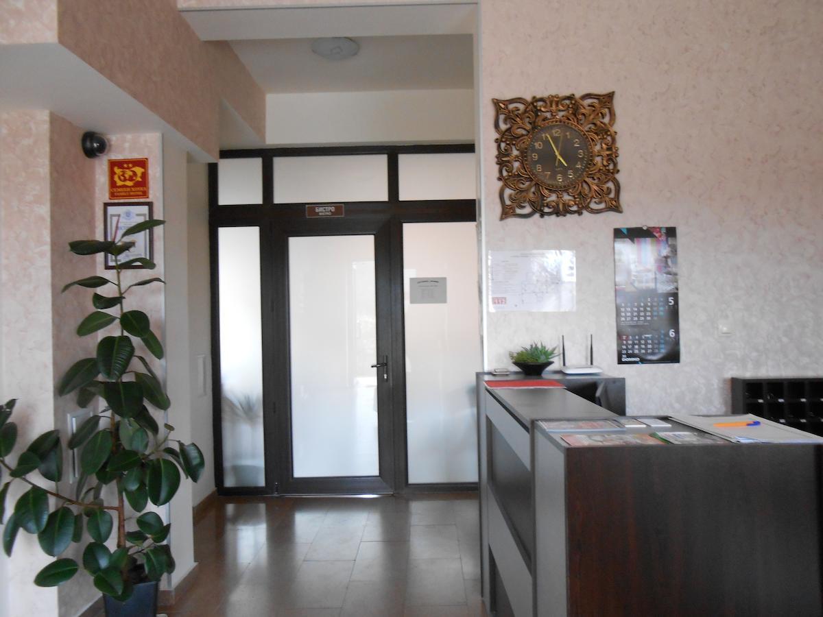 Hotel Enchevi Kirkovo  Extérieur photo