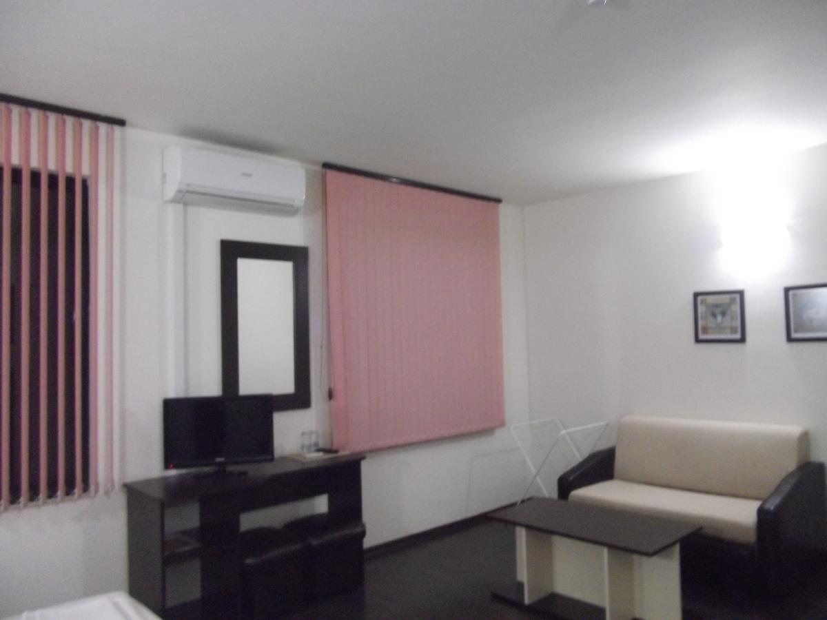 Hotel Enchevi Kirkovo  Extérieur photo