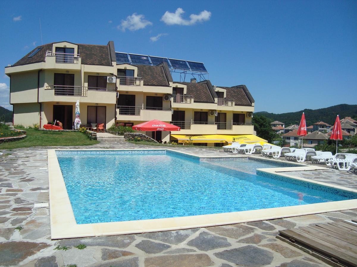 Hotel Enchevi Kirkovo  Extérieur photo